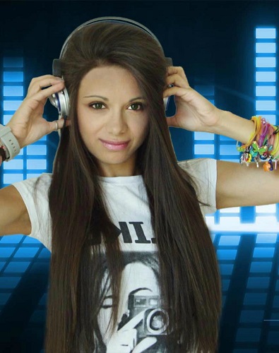 VIKY KOUBOUNI